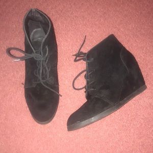 Madden Girl black booties